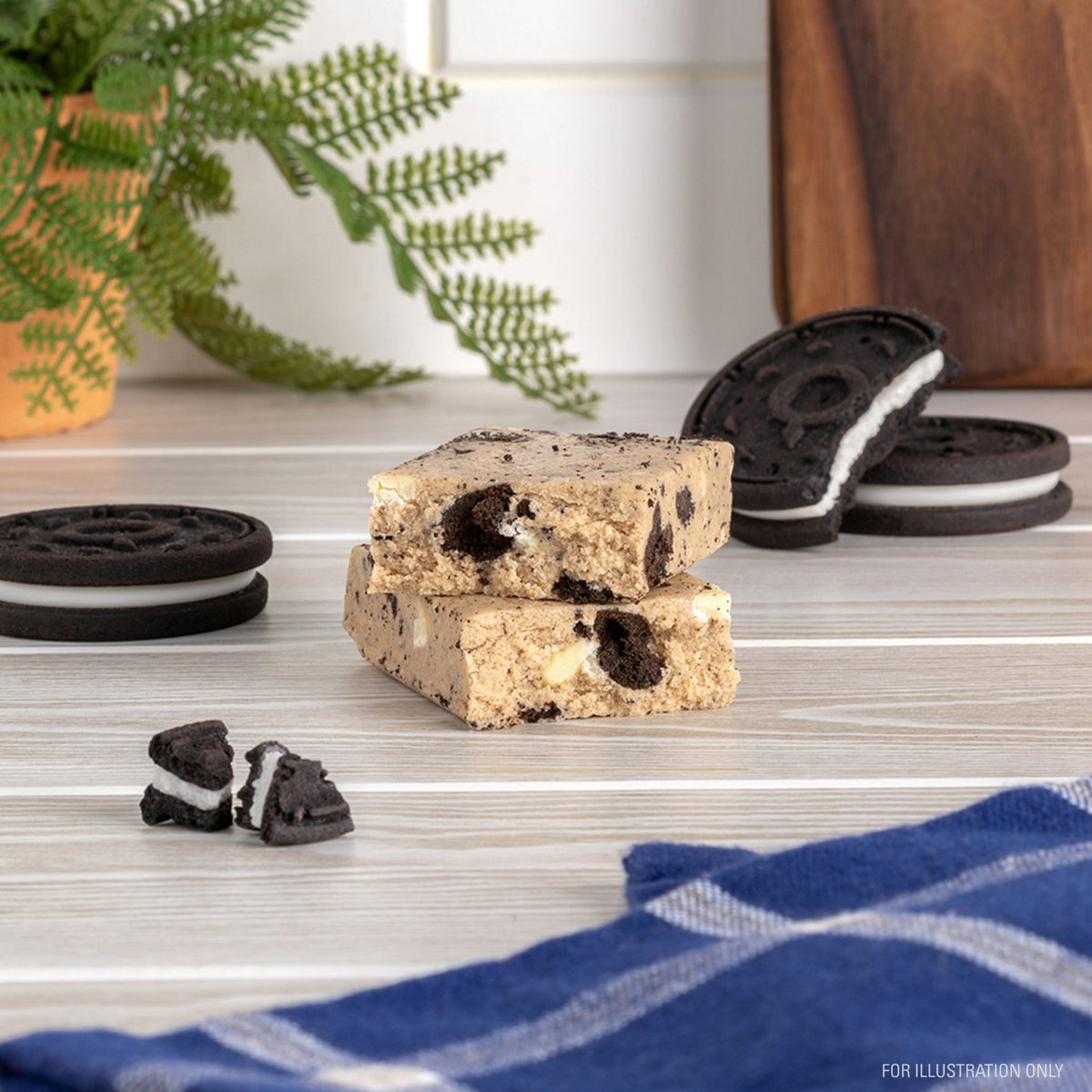 cookies-and-cream-protein-bars-r8 15807_QN_USA_ProteinBar_CAC_InterimAssetUpdate_Digital_Tabletop1.jpg