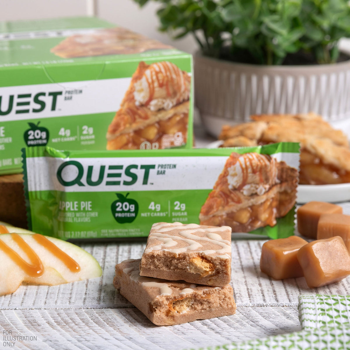apple-pie-protein-bars-v5 qst-000647-apple-pie-protein-bars_4.jpg